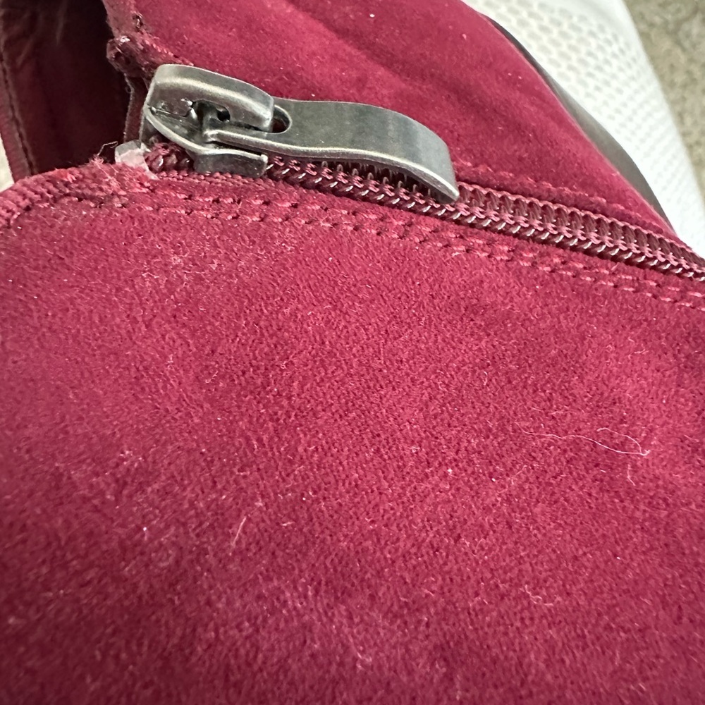 Burgandy Boot - Picture 4 of 8